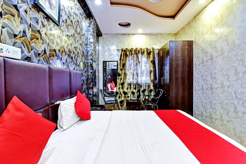 Hotel Deepak Residency - image 3