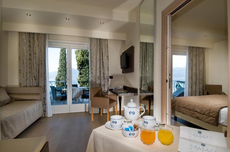 Junior Suite with Lake View image 4