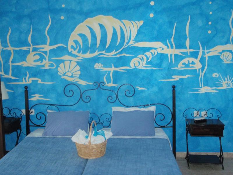 Double Room image 2