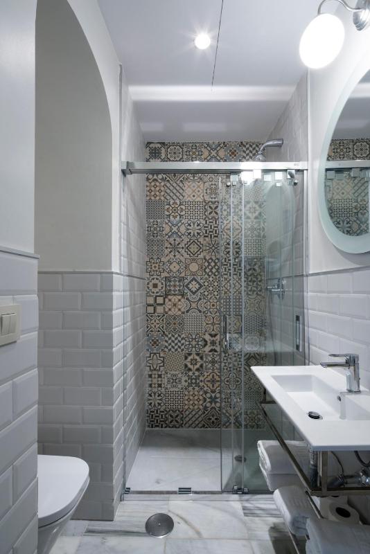 Apartment - Ground Floor image 2