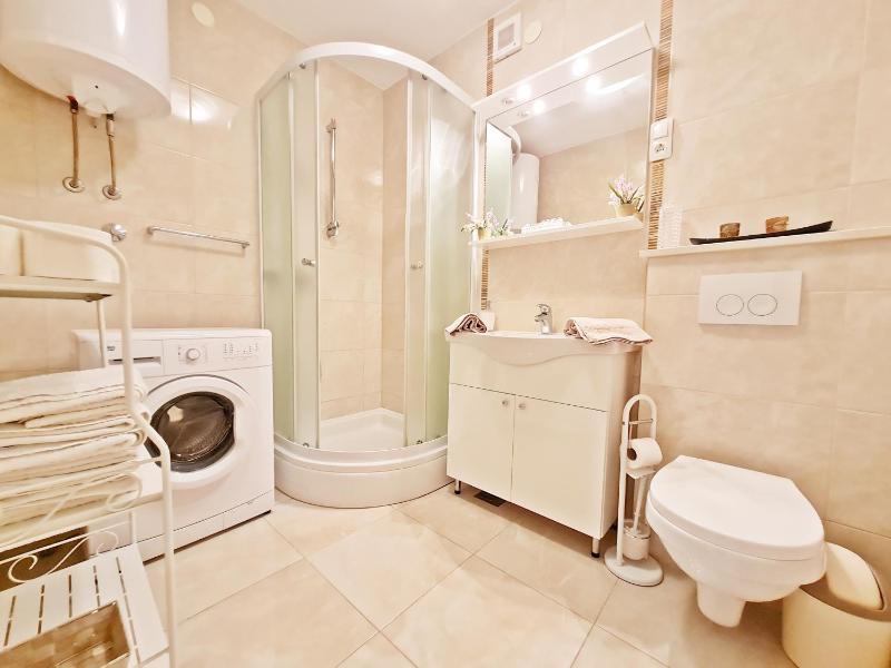 Beach Apartment Ivana - image 17