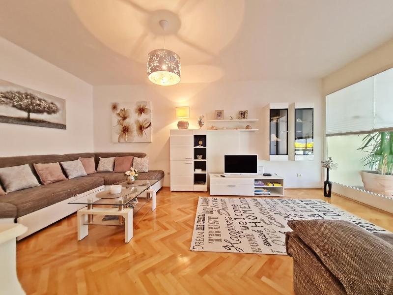 Beach Apartment Ivana - image 25