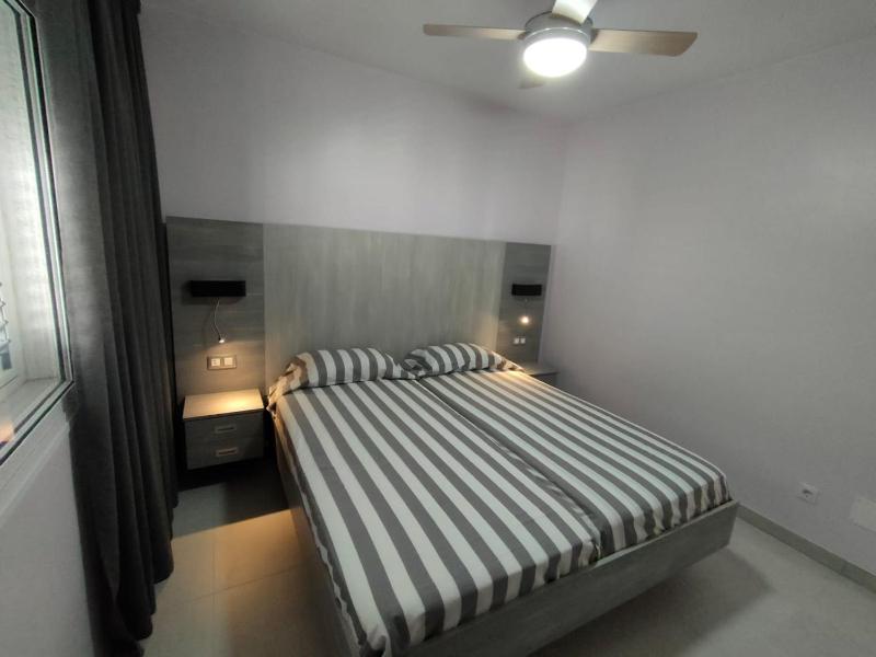 Elegant Spacious Apartment with Sea Views - image 4