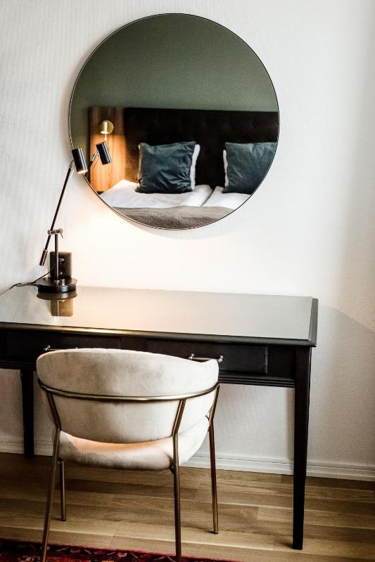 Standard Double or Twin Room image 1