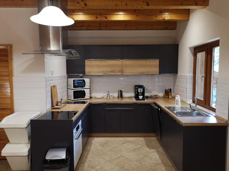Five-Bedroom Apartment image 2