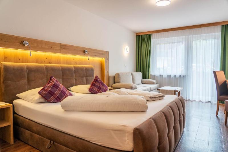 Junior Suite image 2