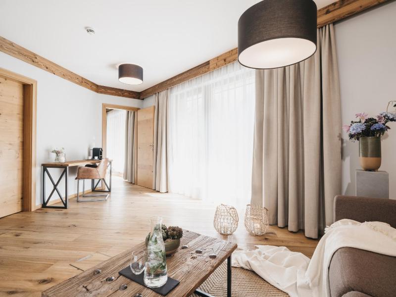 One-Bedroom Suite image 1