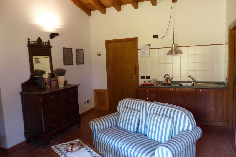 Deluxe Double Room image 3