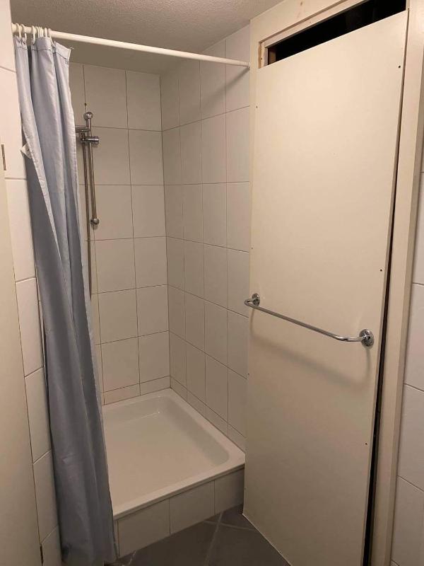 One-Bedroom Apartment image 2