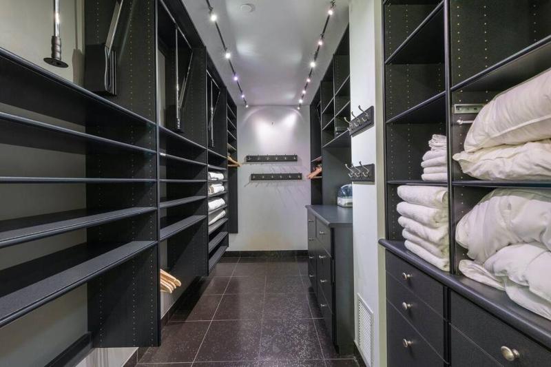 Unrivaled Luxury Penthouse Ski In Ski Out 3 Bed+Den Modern Views Silver Lake Village Deer Valley - image 17