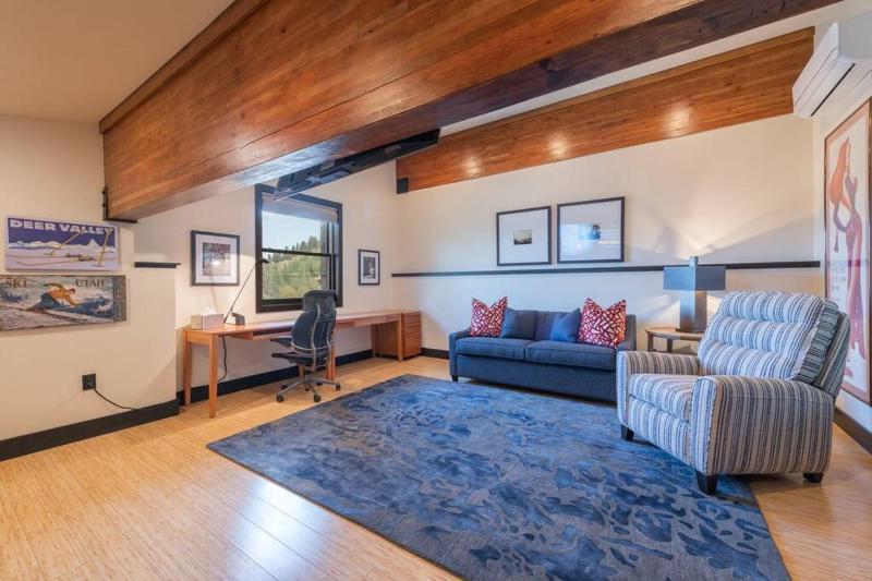 Unrivaled Luxury Penthouse Ski In Ski Out 3 Bed+Den Modern Views Silver Lake Village Deer Valley - image 25