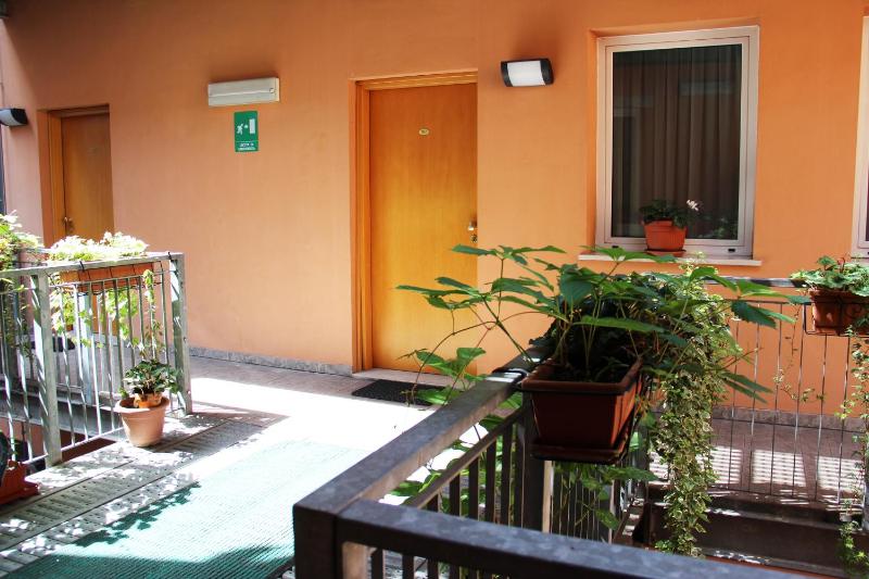 Double Room image 1