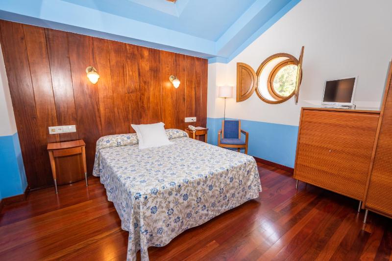 Double or Twin Room image 1