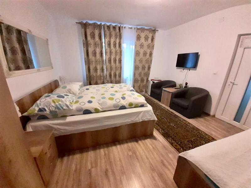 Family Room with Balcony image 4