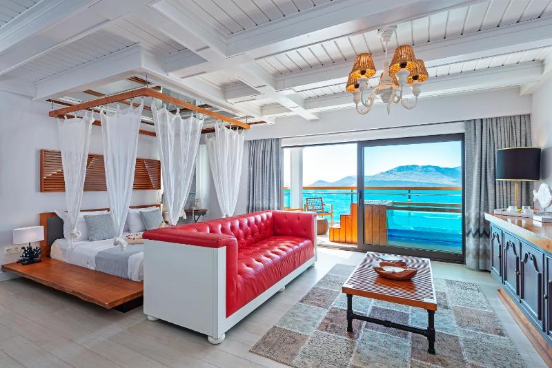 Junior Suite image 1