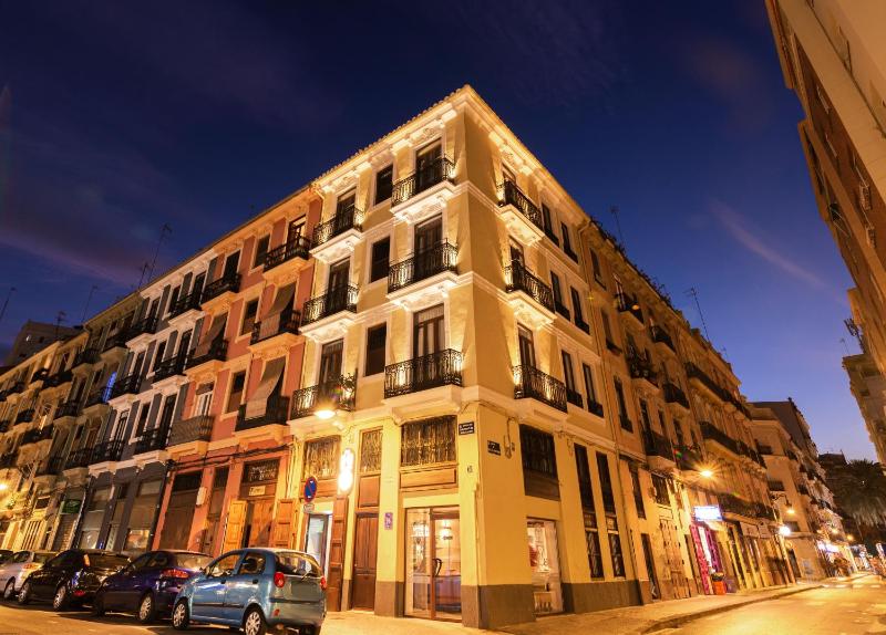 Hotel 19-30 Valencia - image 13