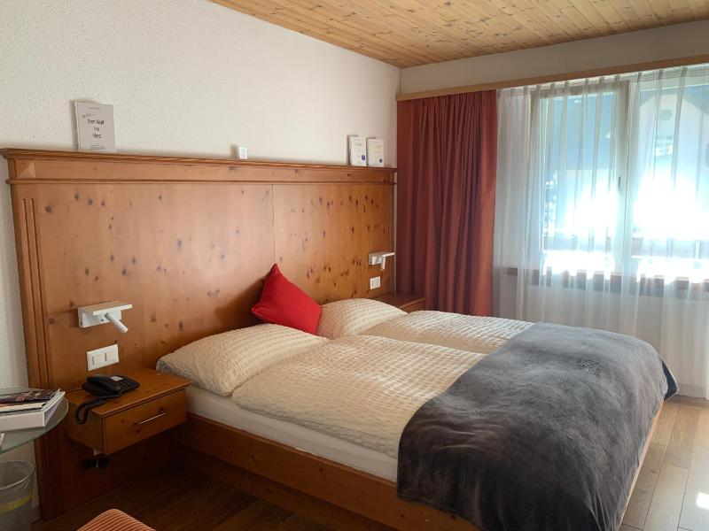 Titlis Suite with Balcony image 1
