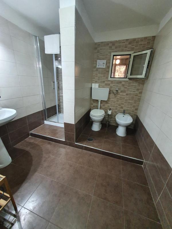 Two-Bedroom Standard Apartment image 2