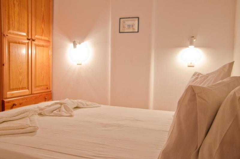 Standard Double Room with Shower image 2