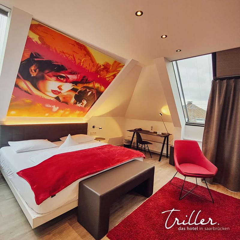 Deluxe Double Room with Balcony image 1