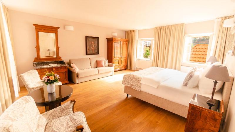 Junior Suite image 1