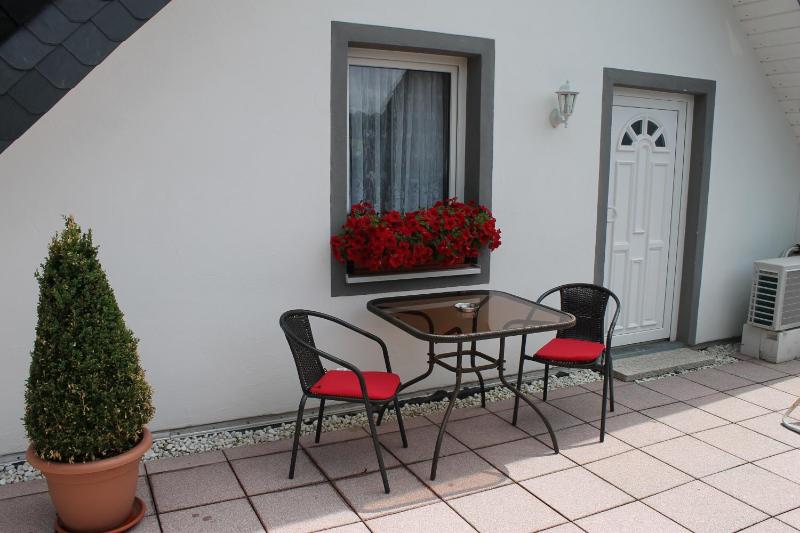 Small Apartment image 2