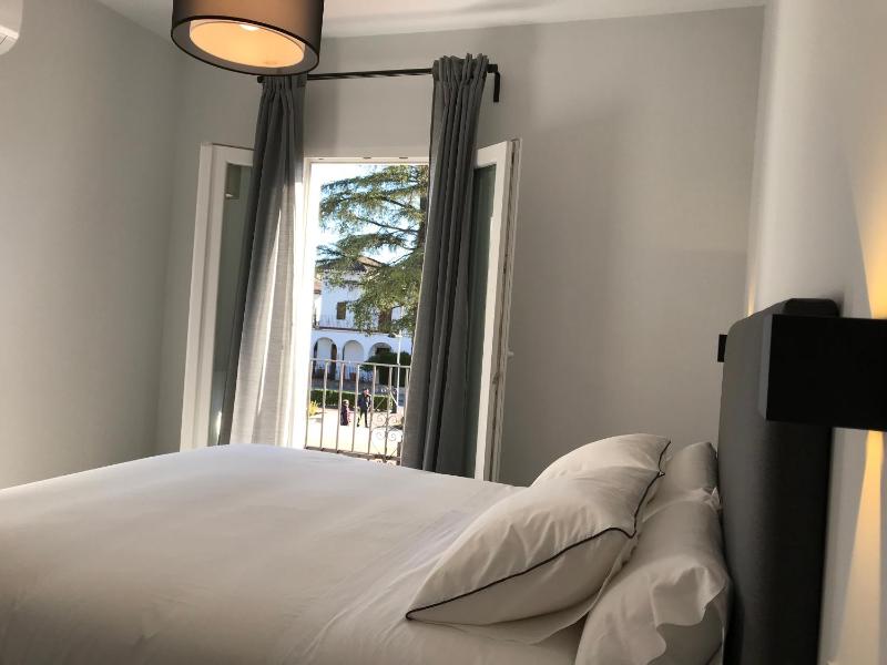 Apartamentos Ciudad de Ronda - image 30