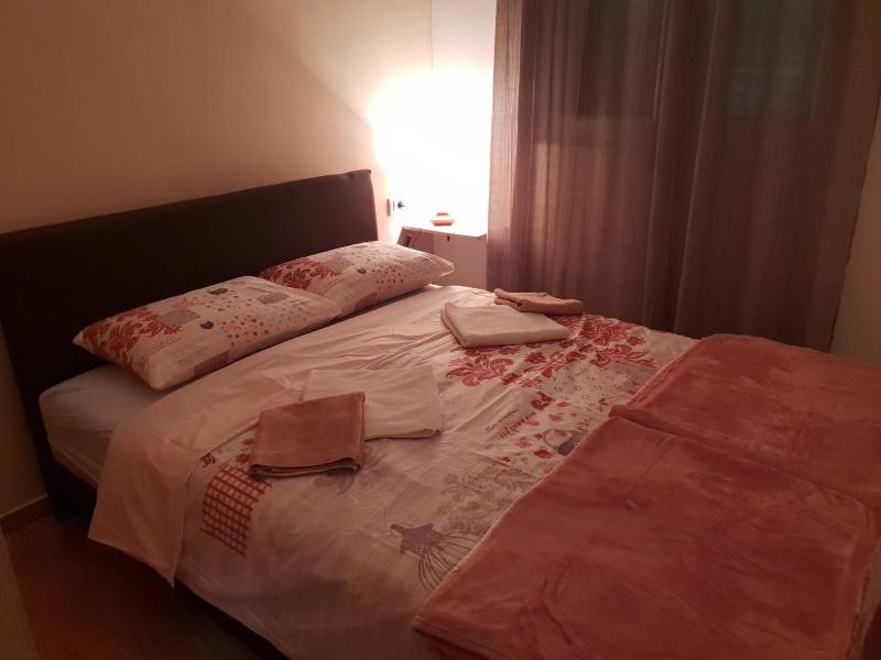 Apartmani Irena - image 12