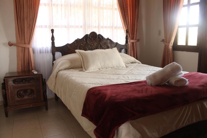 Hospedaje Casa Marsella - image 32