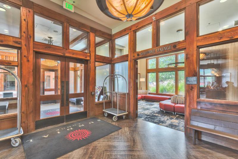 Unequalled Ski in Out Location Next to Gondola Spacious 1BR Pool Hot tubs Condo Nast Winner C103 - image 29