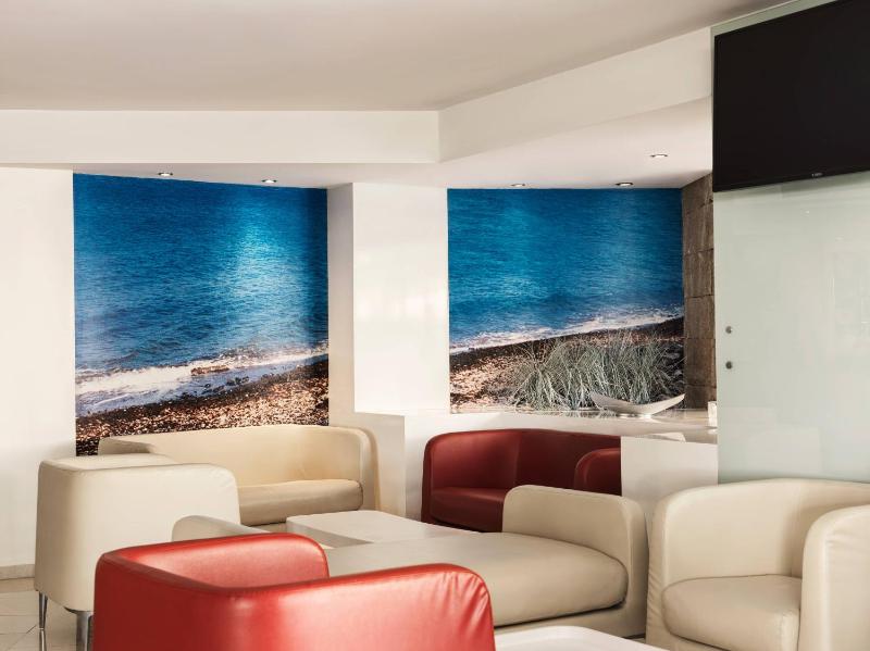 Esperia City Hotel - image 14