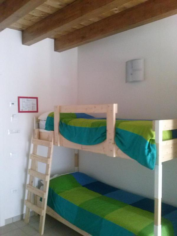 Quadruple Room image 3