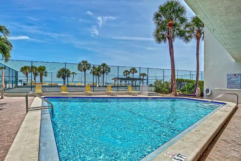 House of The Sun Siesta Key Crescent Beach - image 31