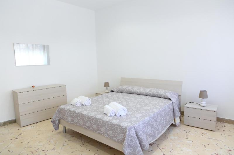 Balcone Giglio (by Vacation Service) - image 12