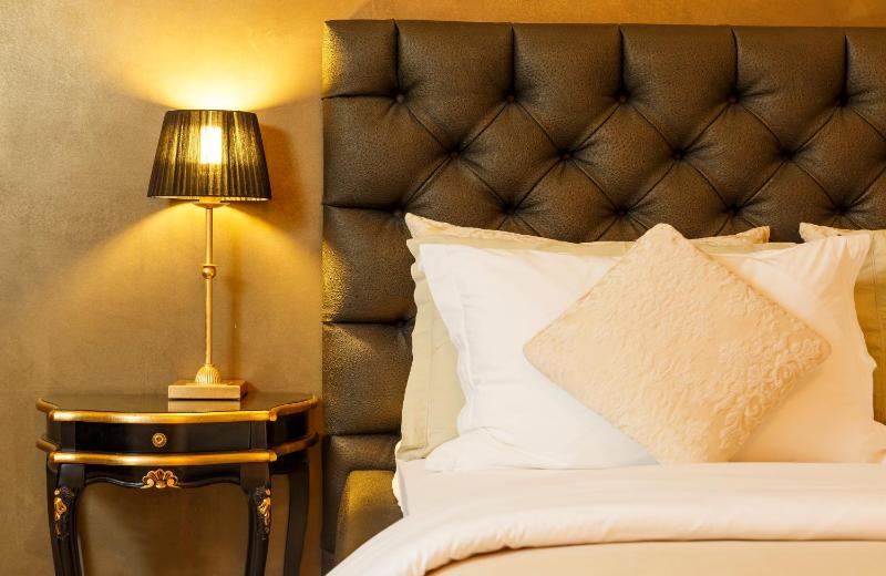 Junior Suite Deluxe with Bathtub for 2 Persons and Air Con image 3