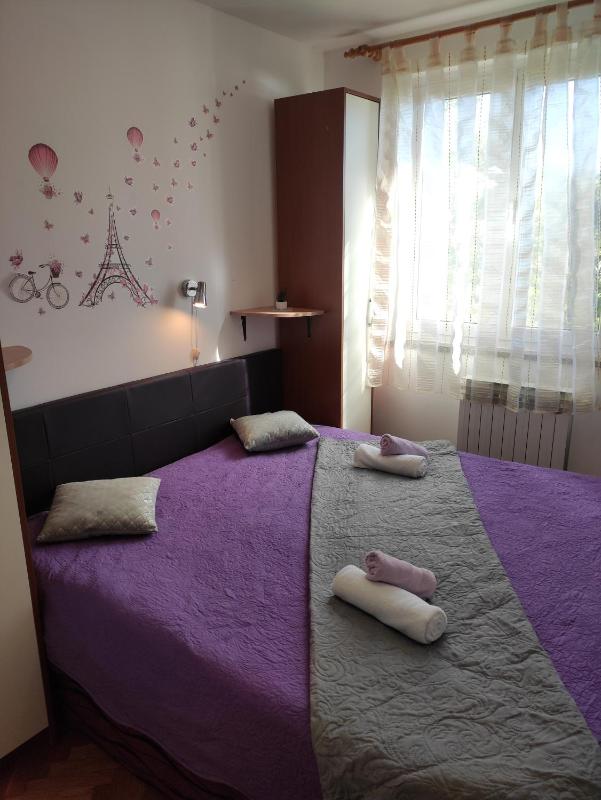 Apartman Lamia na uzvisini s pogledom na more - image 18