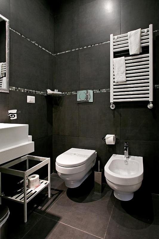 Junior Suite image 2