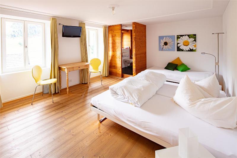 Triple Room image 1