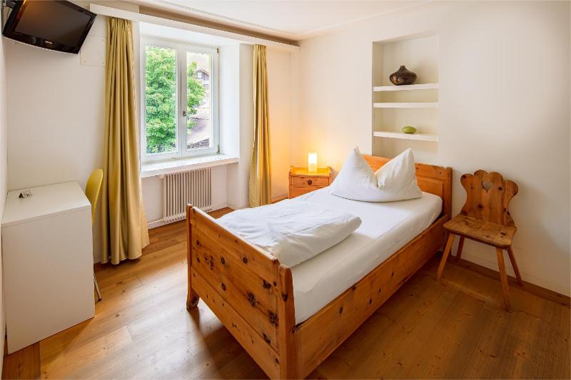 Single Room image 1