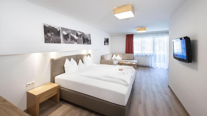 Deluxe Junior Suite image 1