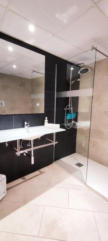 Apartamentos Cala Azul La Móra - image 33