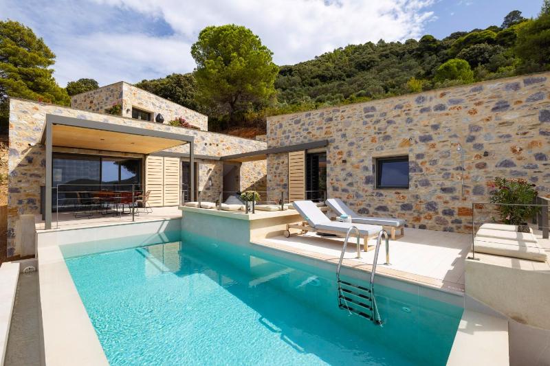 Kechria Bay Villas - image 30
