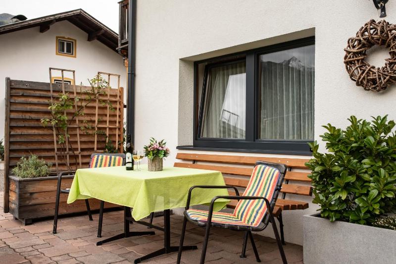 Apartment with Terrace image 3