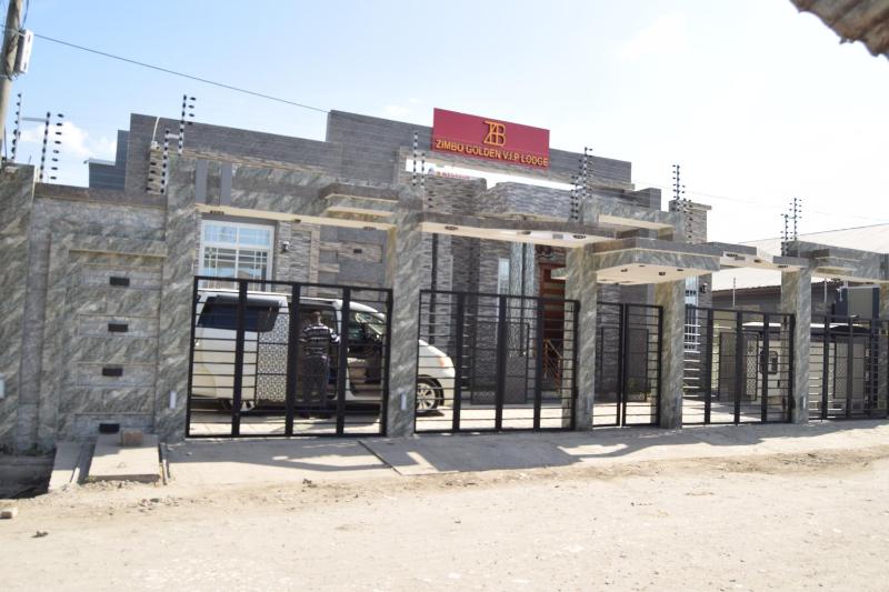 Zimbo Golden Vip Lodge - image 15