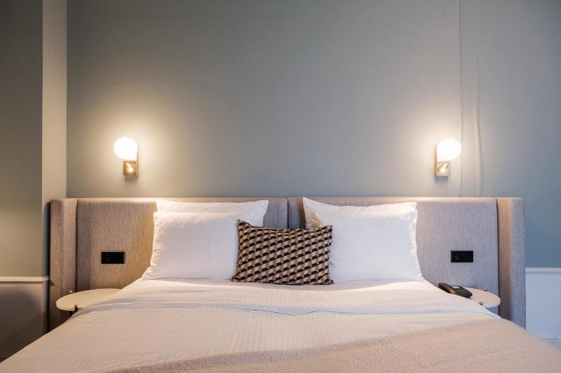 Privilege Double Room with Terrace image 4