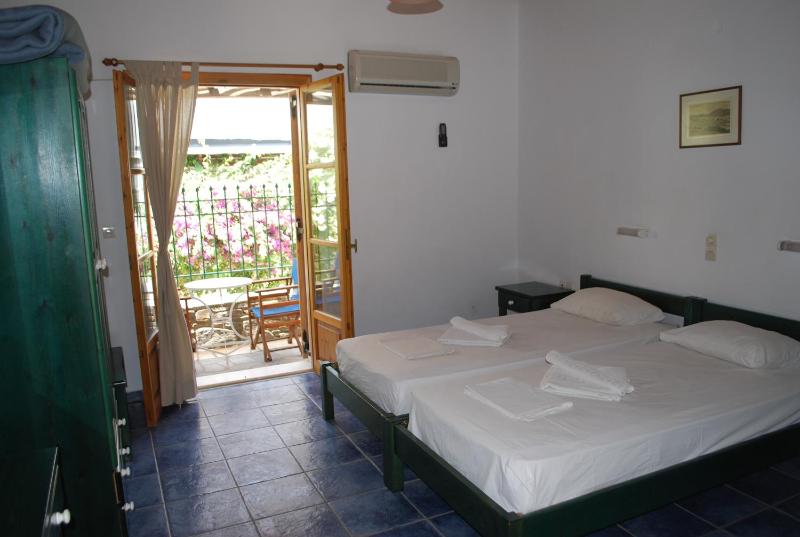 Siroco's Rooms And Studios - image 25