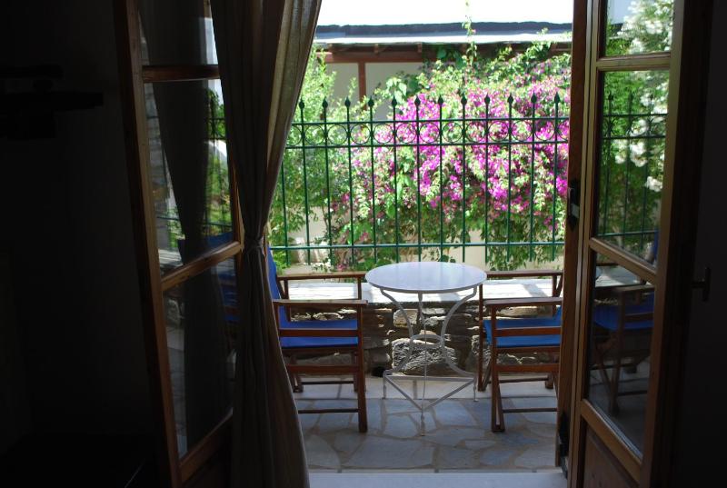 Siroco's Rooms And Studios - image 24