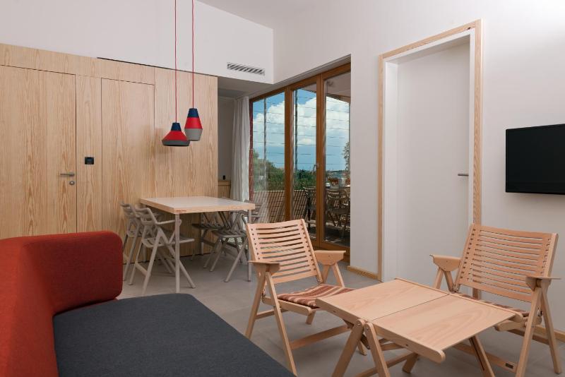 Premium One-Bedroom Apartment image 4