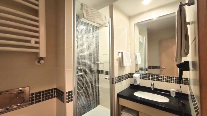 Deluxe Apartment image 2