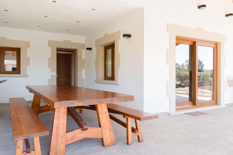 Three-Bedroom House image 2